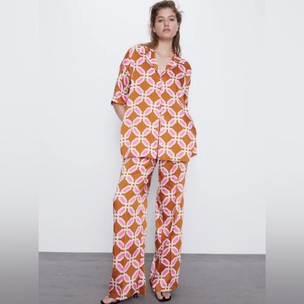 Zara Set Printed 2 Piece Matching Set Size Xs - image 2